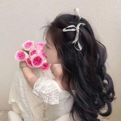 他夏天住在楼下